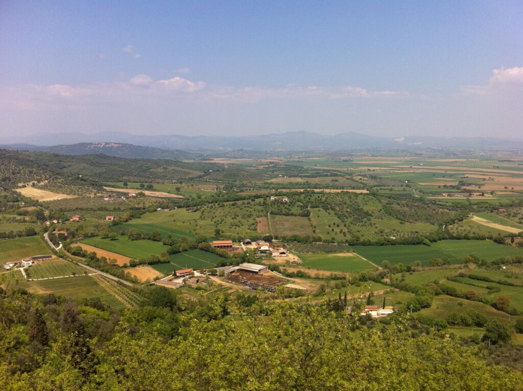 The view from the little village Buriano in Italy. 